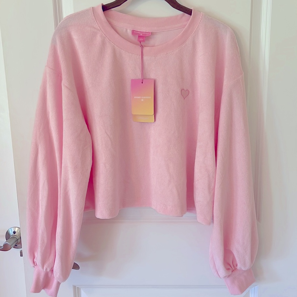 Stony clover top